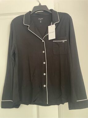 NWT Cozy Earth Women's Black Button-Up Pajama Set w/Pants and Long Sleeves XS